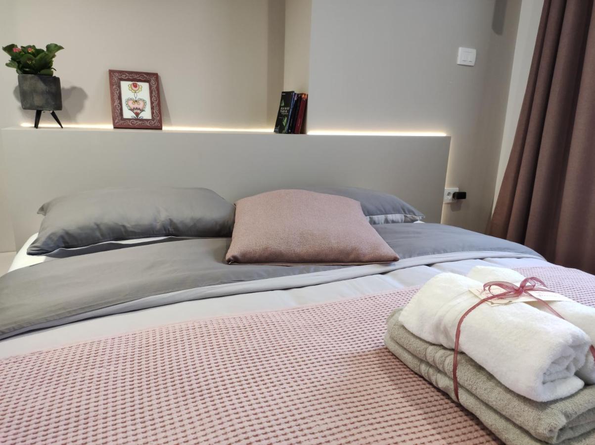 Boutique Rooms By Petric Winery Dobravlje エクステリア 写真