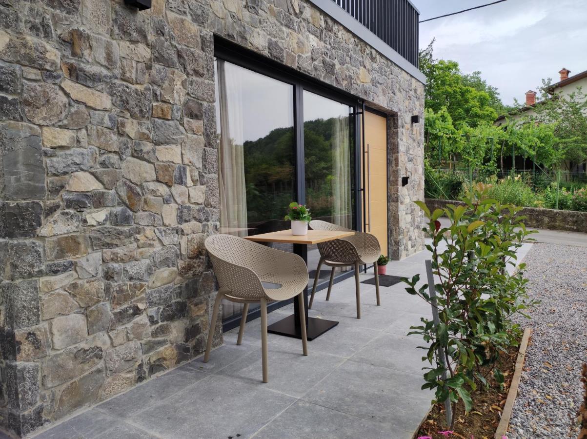 Boutique Rooms By Petric Winery Dobravlje エクステリア 写真