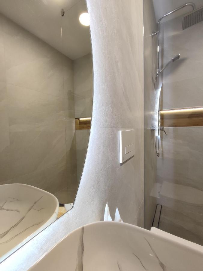 Boutique Rooms By Petric Winery Dobravlje エクステリア 写真